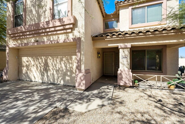 2404 W Silver Sage Ln, Phoenix, AZ 85085 - photo 2