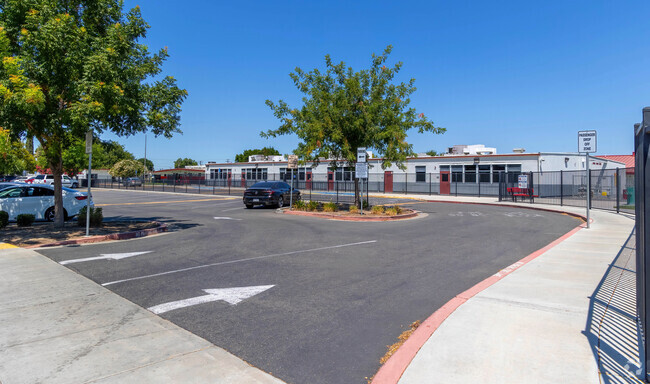 Carroll Fowler Elementary School in Voyagers Cove in Modesto sits in a quiet neighborhood.