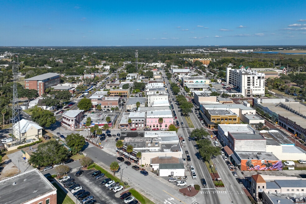 Neighborhood_Kissimmee_V2_120823