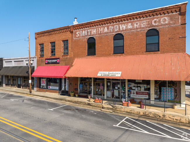 Winder's historic downtown businesses carry the original architectural brick charm.