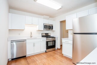 6223 Trinity Dr, Lisle, IL 60532