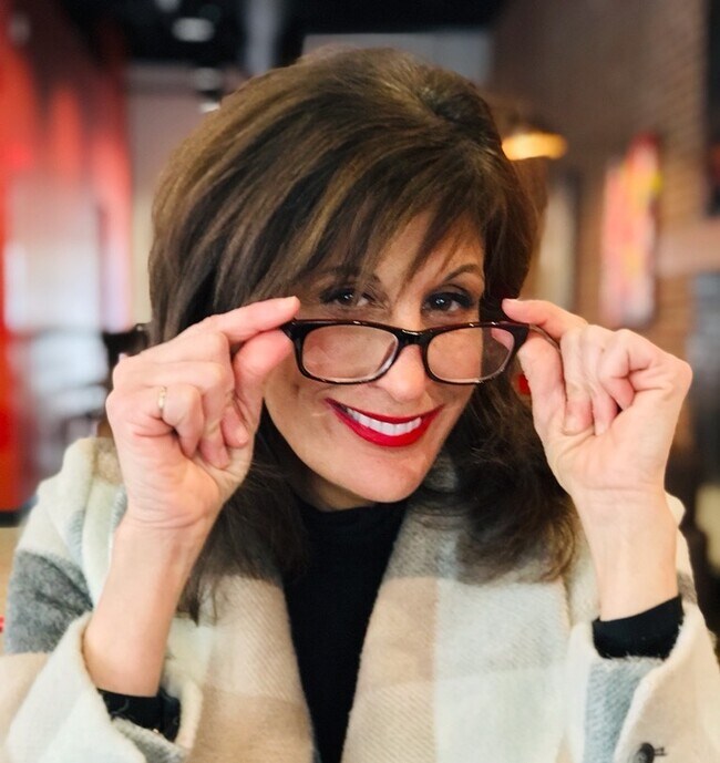 Leslee Salhany