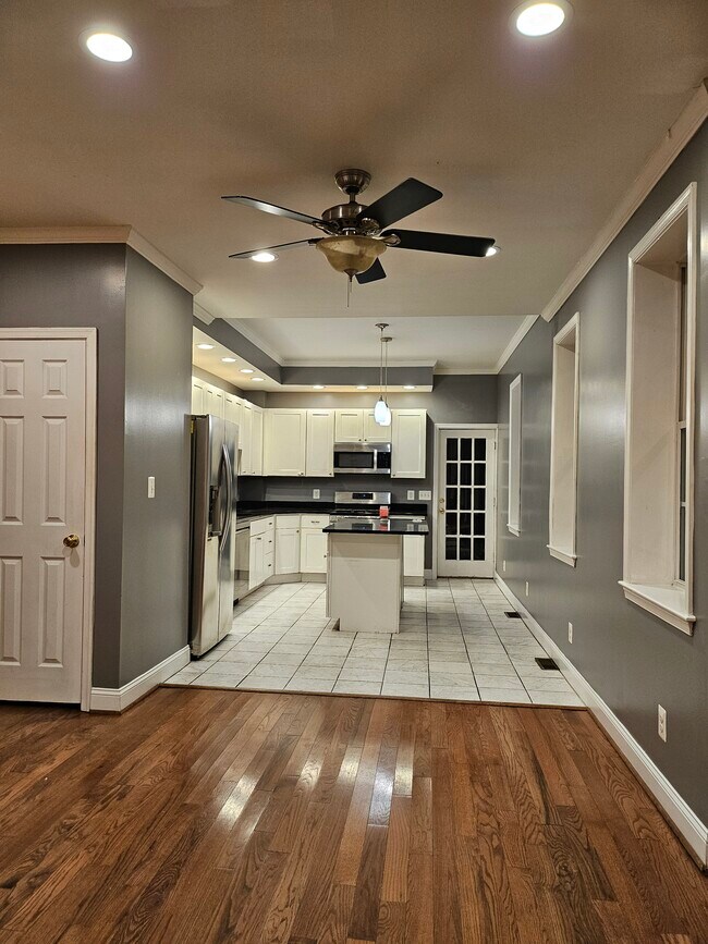 908 S Hanover St, Baltimore, MD 21230 - photo 5