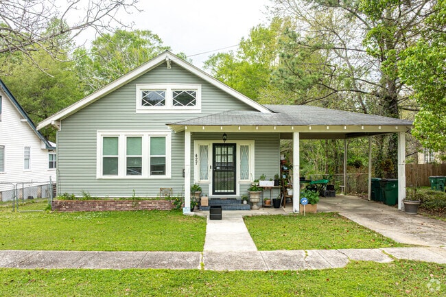 Cottages are common throughout Bogalusa.