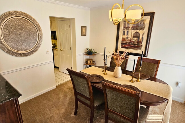 908 Berwick Dr, Annapolis, MD 21403 - photo 7