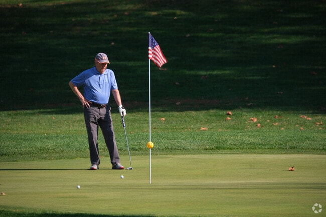 Sharpen your game at one of the many golf courses around Shenandoah Farms.