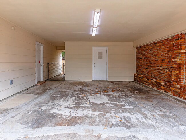 400 Oakhill Cir, Clinton, MS 39056 - photo 6