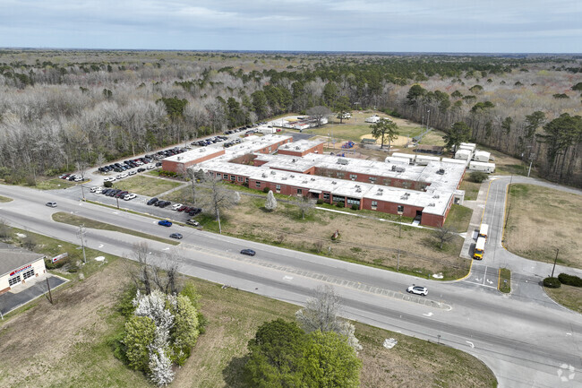 Southeastern Elementary School fosters a welcoming environment for academic growth.