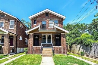 4653 S 37th St Unit 2nd Floor Unit, Saint Louis, MO 63116