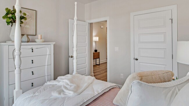 28141 Saddle Springs Dr NW, Madison, AL 35756 - photo 4