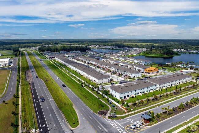 Poinciana Boulevard offers Campbell City residents easy access to amenities.