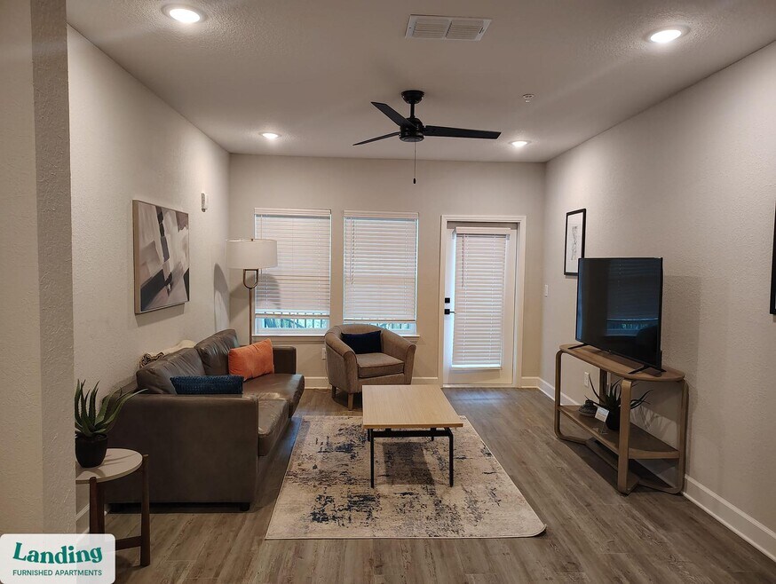 120 NW 148th Terrace unit 722.1408819, Newberry, FL 32669 - photo 1