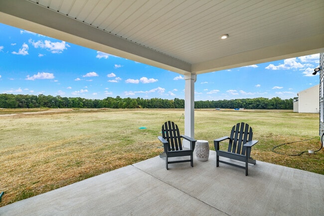 6801 Pine Bark Dr, Hurlock, MD 21643 - photo 2