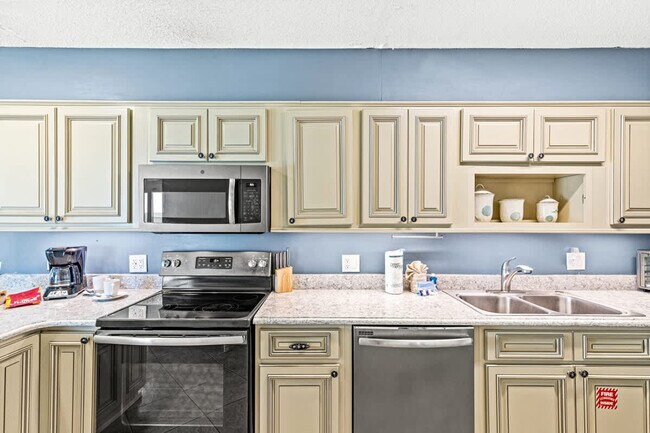 The Summit Beach Resort Condominium unit FL6-ID1354899P, Panama City Beach, FL 32408 - photo 5