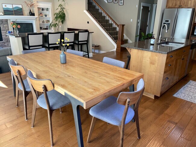 12884 SW Sevilla Ave, Portland, OR 97223 - photo 4