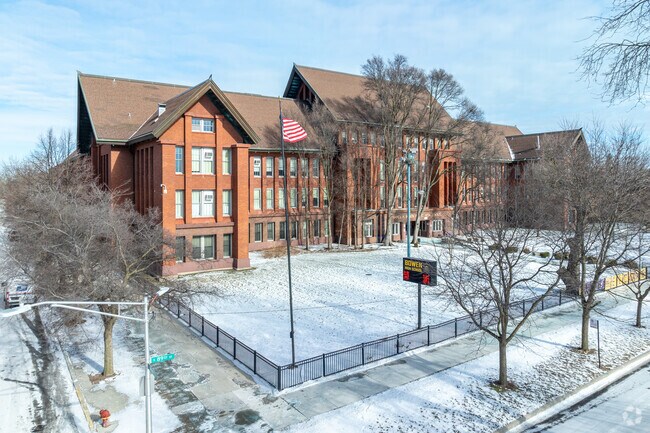 Bowen High School is located in Chicago, IL.