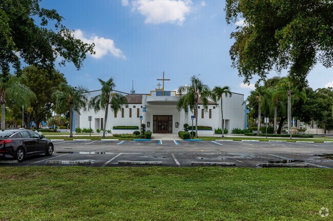St. Malachy: Inspiring Curiosity, Unveiling the Beauty of Education in Every Lesson.
