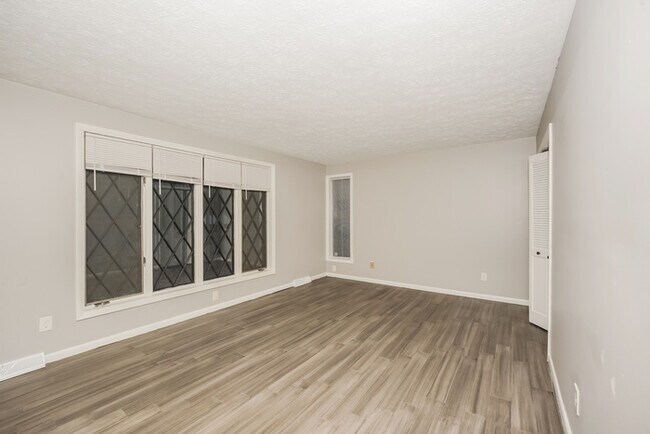 3721 Wilson Sharpsville Rd, Cortland, OH 44410 - photo 6