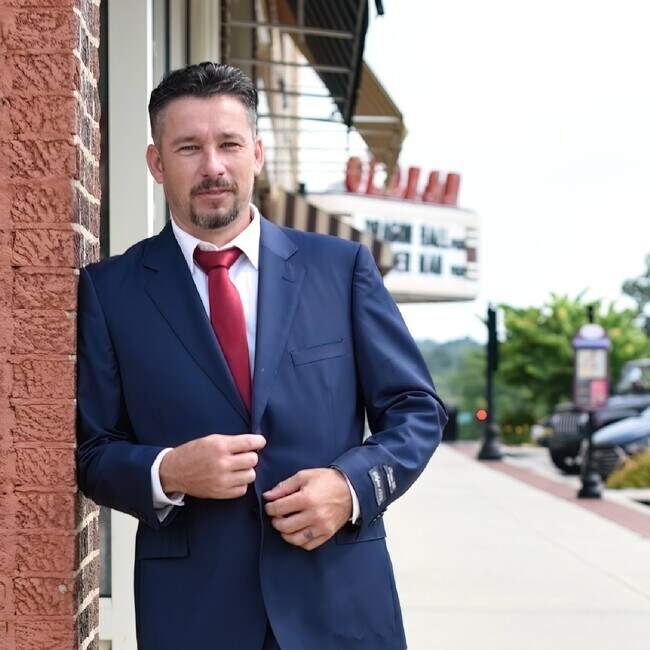 Agent Photo