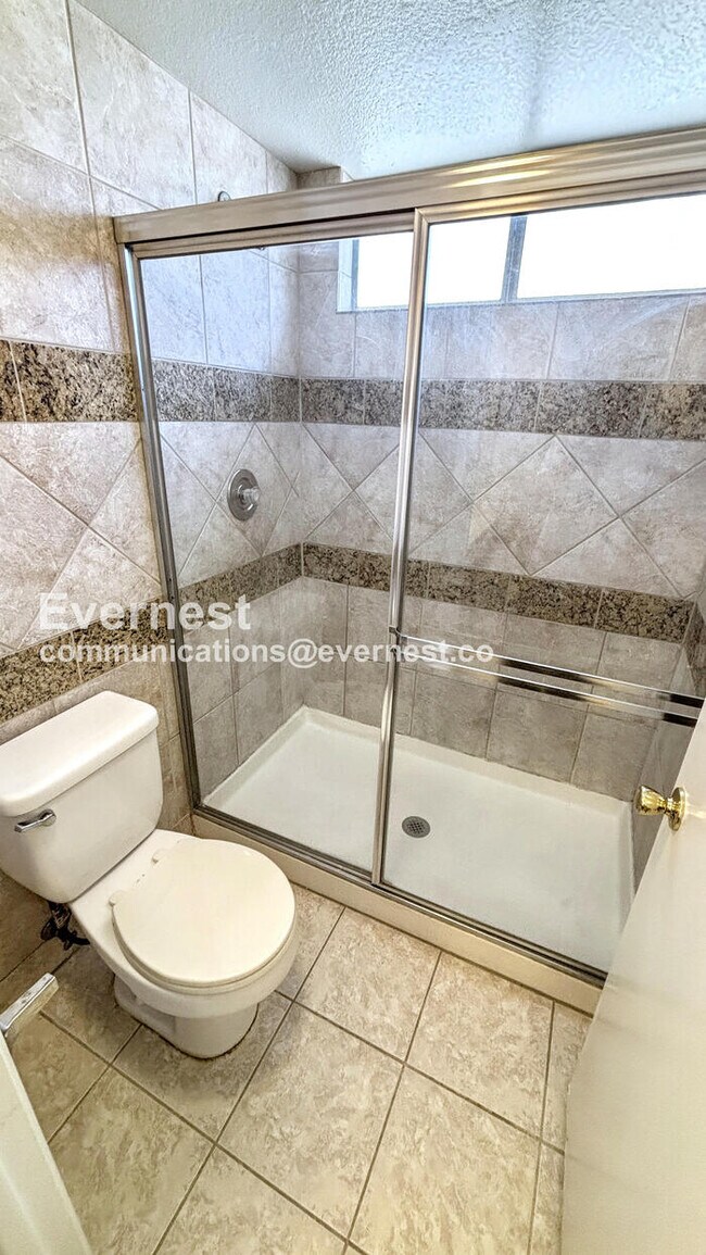 1081 Overture Dr, Las Vegas, NV 89123 - photo 6