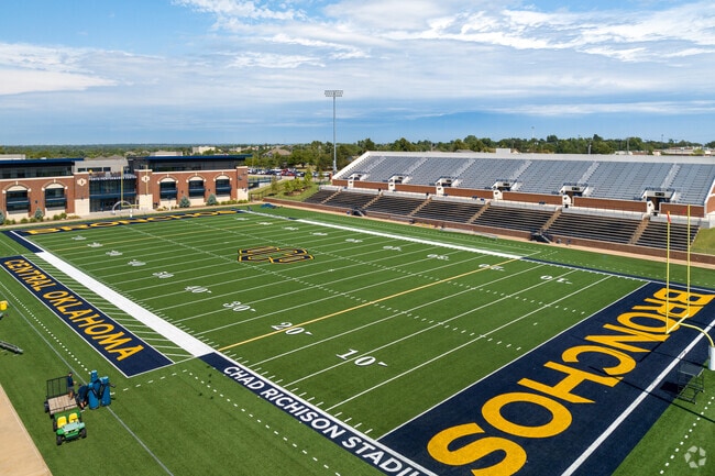 Watch the Branchos play a football game by Meadow Lakes Park.