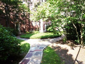 16 Ware St, Cambridge, MA 02138