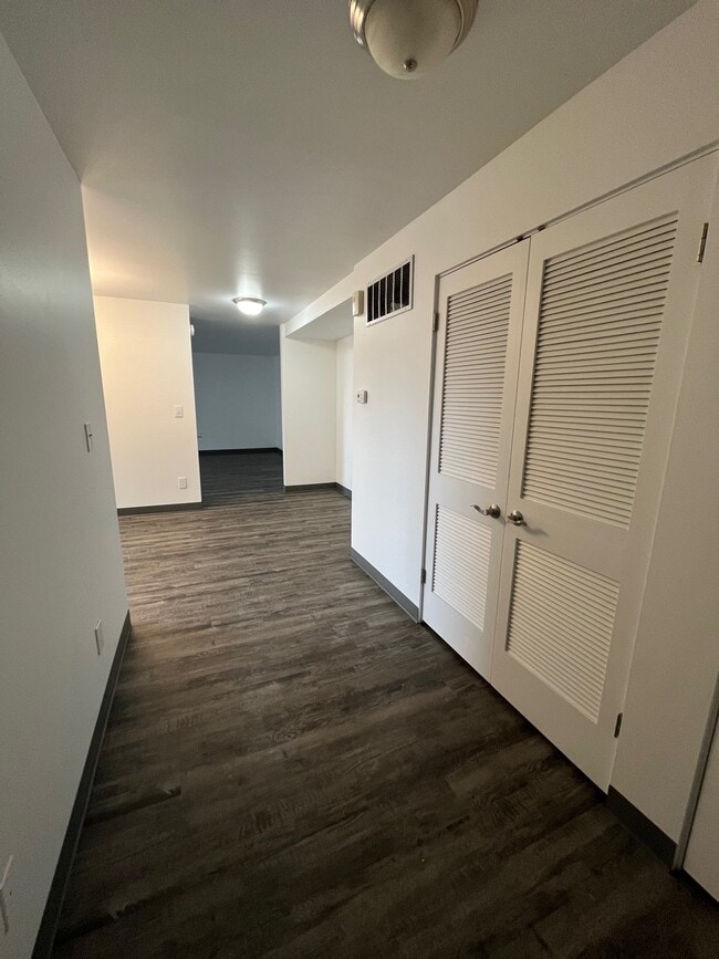 Crystal House, Spokane, WA 99201 - photo 3