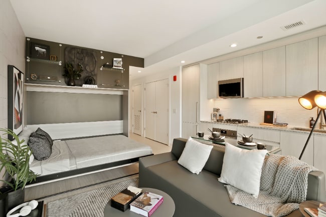 341 N Halsted St, Chicago, IL 60661 - photo 2