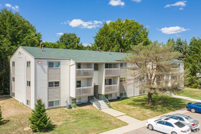 Pines West Apartments, Portage, MI 49024 - photo 4