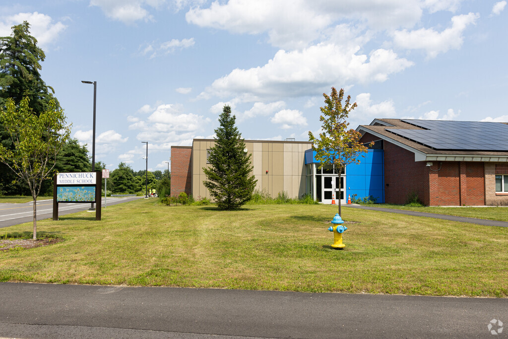 Pennichuck Middle School serves students in Nashua, New Hampshire.