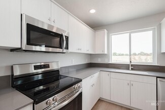 16713 Carlin Ave, Caldwell, ID 83607