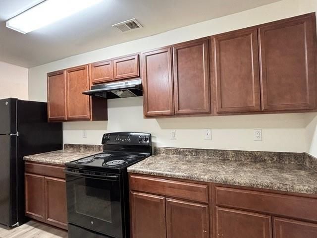 2144 Belmont Cir NE, Conyers, GA 30012 - photo 3