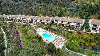 1705 Cam de Villas, Burbank, CA 91501