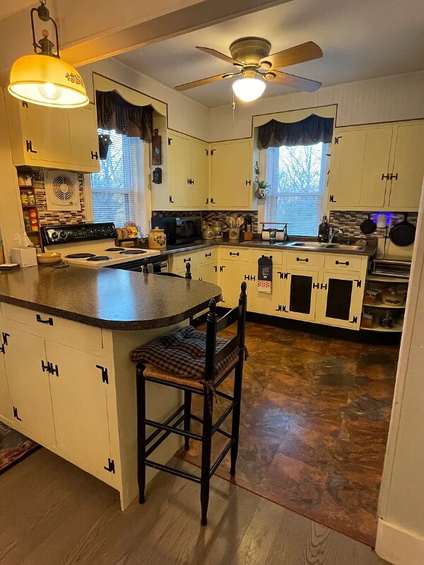 1845 Perkiomenville Rd unit 1st Floor, Perkiomenville, PA 18074 - photo 6