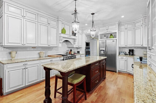 620 NW 23rd St unit ID1359095P, Gainesville, FL 32607 - photo 6