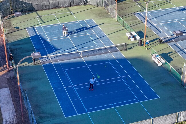 Multiple tennis courts are open to the residents of Jennings Mill for use any day of the week.