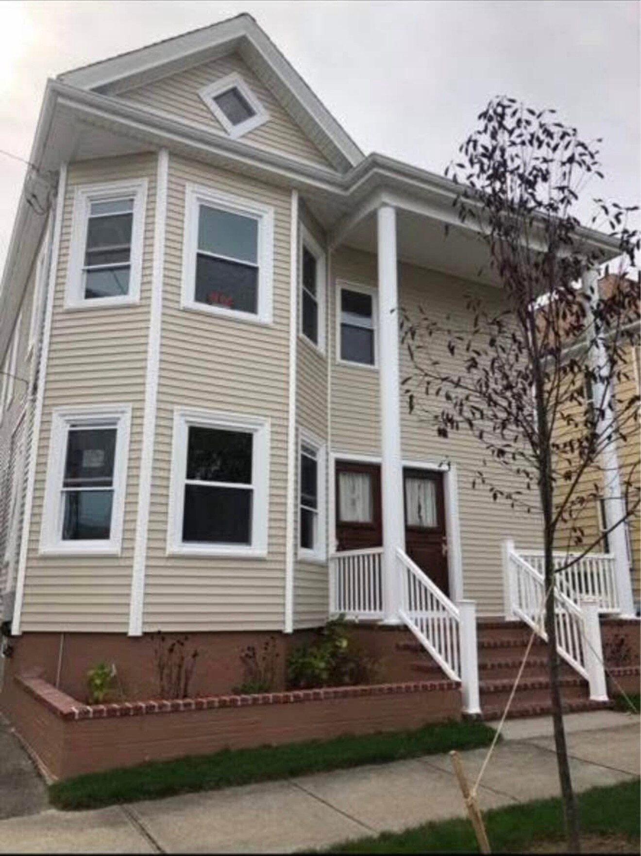 338 Shaw St unit 1st Floor, New Bedford, MA 02745 - photo 1