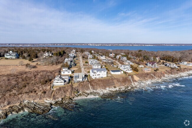 Nearly all waterfront communities in Beavertail have views of Narragansett Bay.