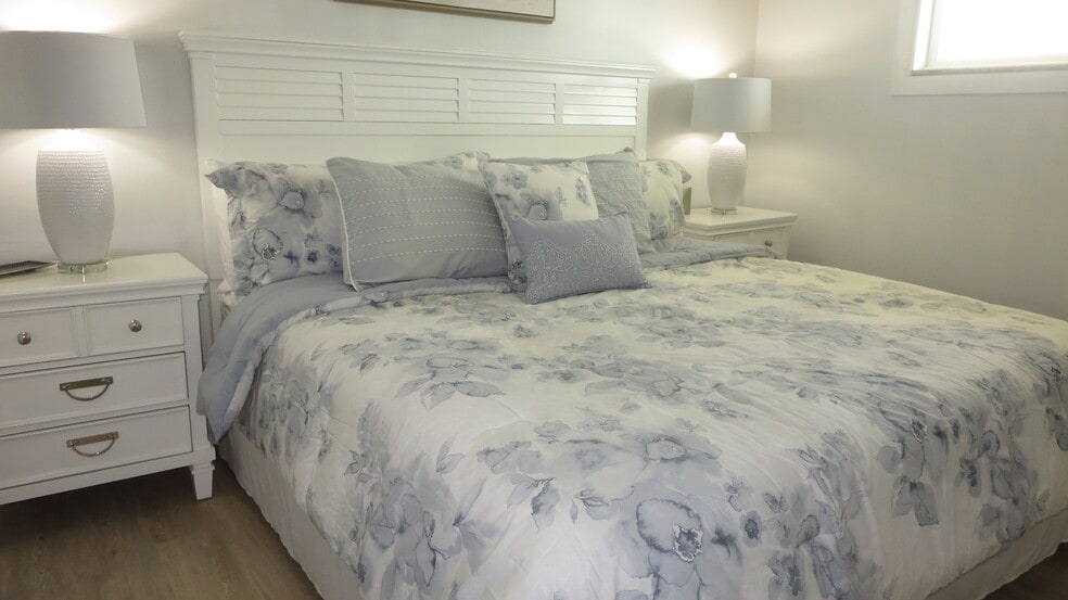 1100 8th Ave S unit A-203, Naples, FL 34102 - photo 1