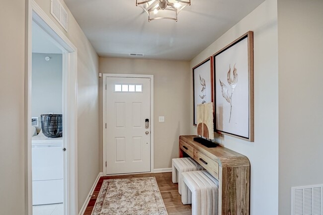 400 Comstock Rd, South Elgin, IL 60177 - photo 4