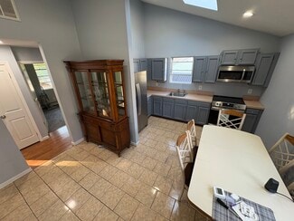 50 Eisenhower Ave, Brentwood, NY 11717