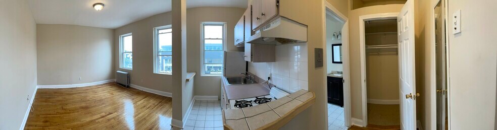 1189 Commonwealth Ave unit 19D, Boston, MA 02134 - photo 1