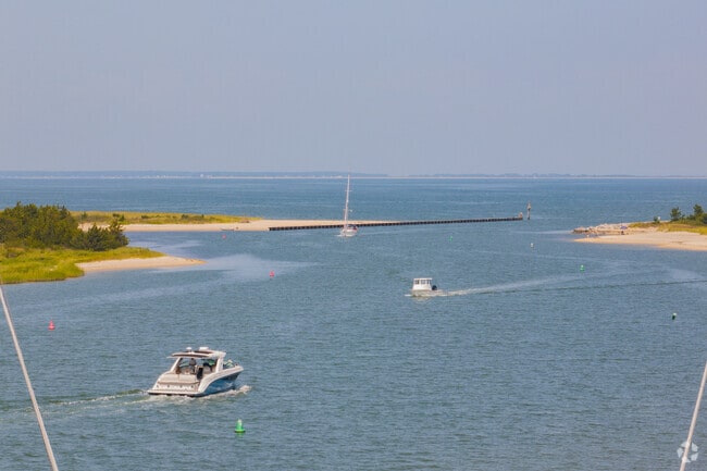 Springs is situated on the North Shore of East Hampton, a perfect boaters paradise.