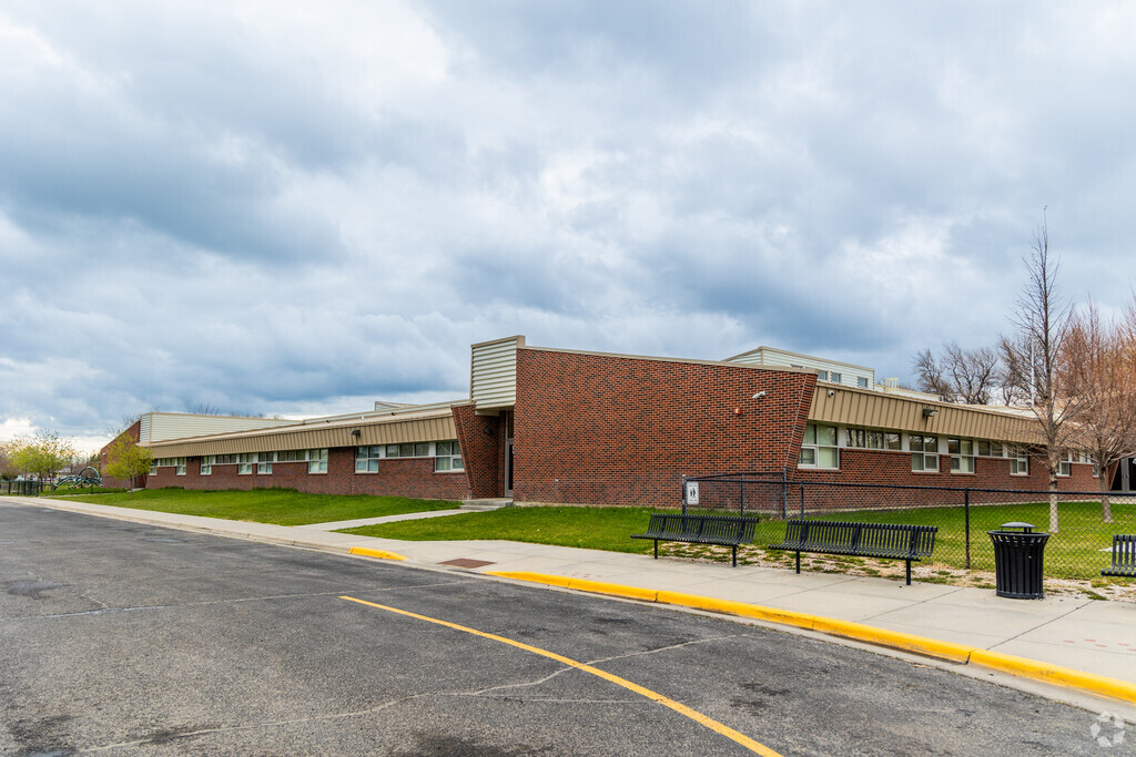 Orchard School offers excellent education in Billings.