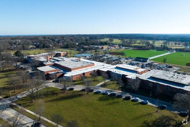 Deer Path Middle School is located in Lake Forest.