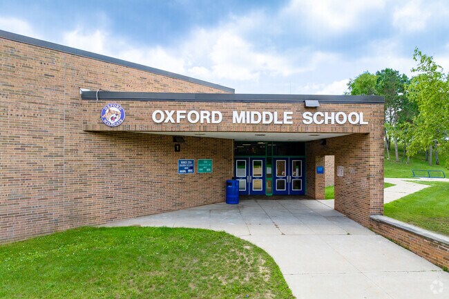 Entrance to Oxford Middle School where all students can achieve their maximum potential.
