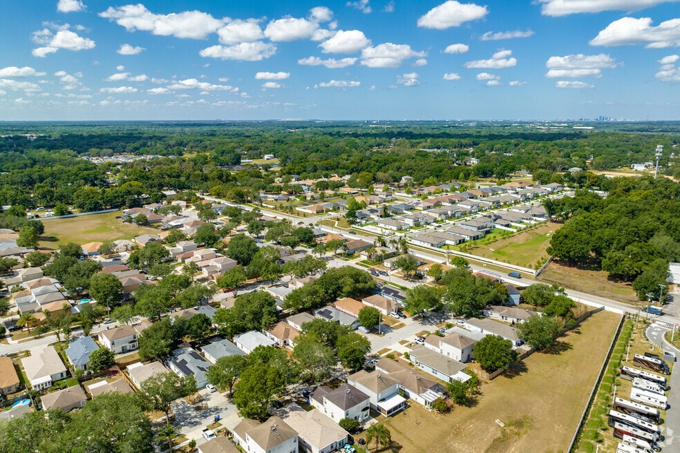 Neighborhood_Seffner_V3_062923