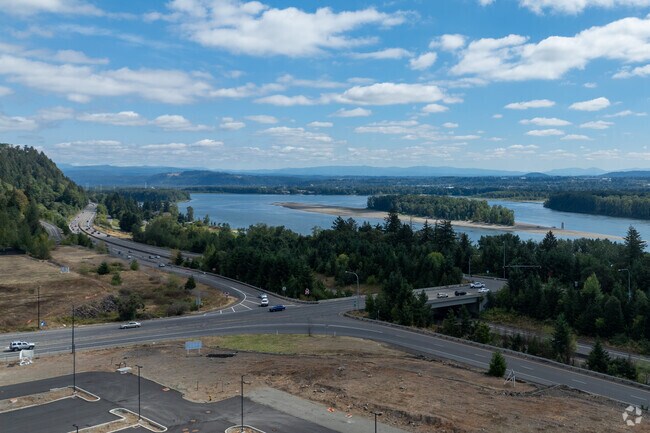 Highway 14 runs along the bottom of the Ellsworth Springs neighborhood with easy access to I-5.