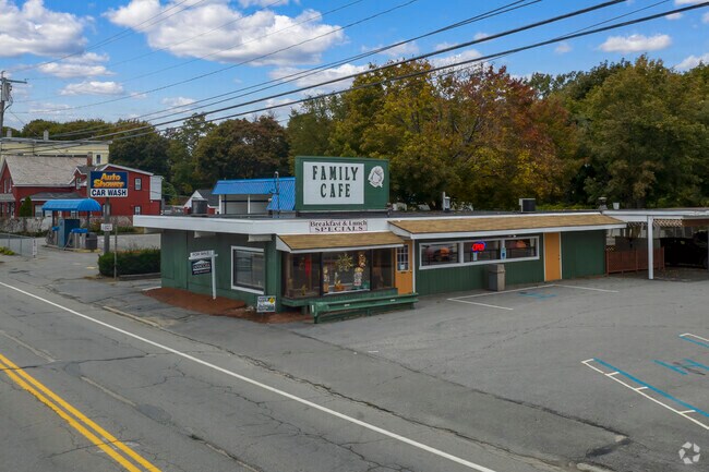 Family Diner is a long-time restaurant serving South Fitchburg and surroundings.