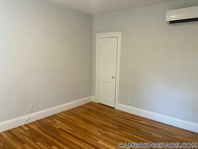 18A Forest St unit 43, Cambridge, MA 02140 - photo 3